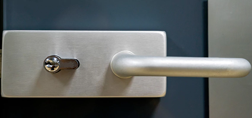 Change Patio Door Locks in Torrance, California